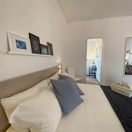 Ma&mi Light تْشيفالو