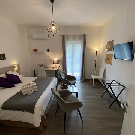 Ma&mi Light Guest house 4*