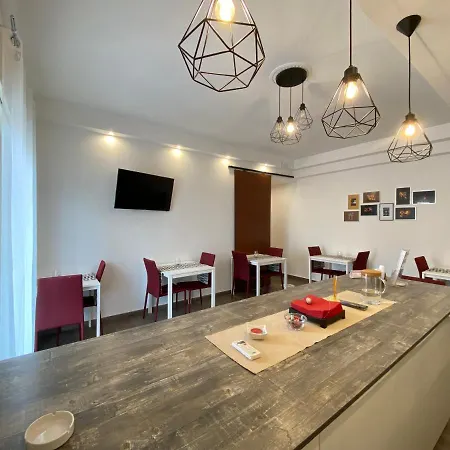 Ma&mi Light Πανσιόν