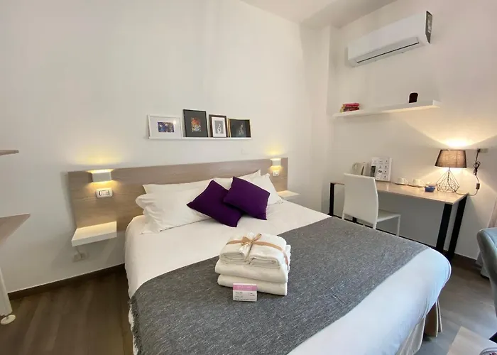 Ma&mi Light 4* Чефалу