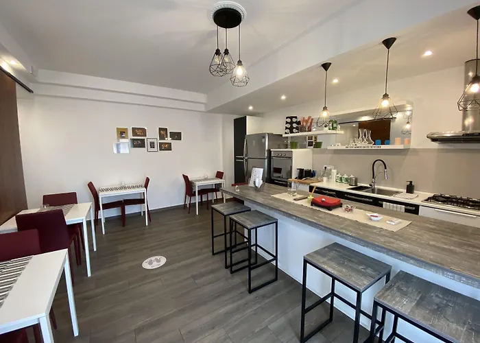 Ma&mi Light Чефалу